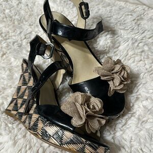 Brand new bandolino wedges